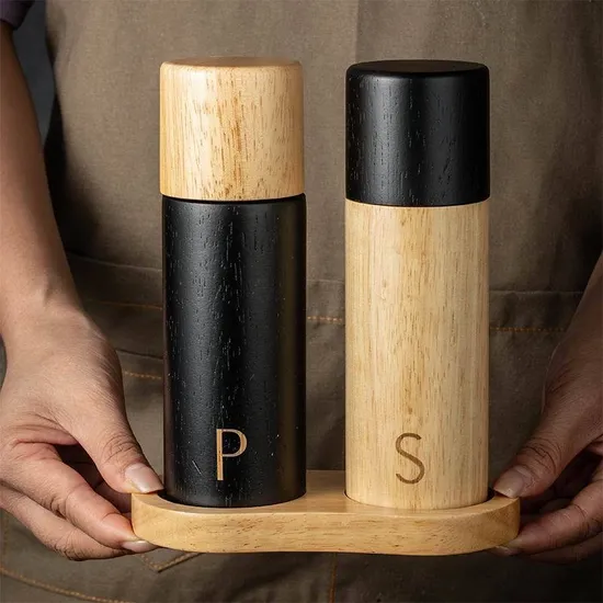 Molinillo de sal y pimienta de madera con estilo con pintura negra