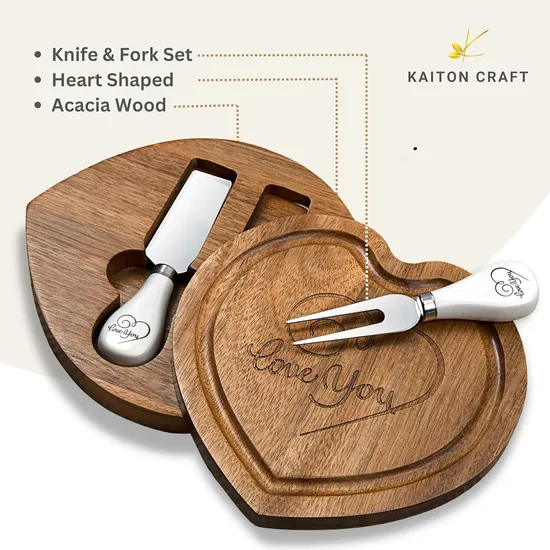 Bandeja/tablero de madera para servidor de queso en forma de corazón con juego de cuchillos