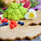 Tabla de servir de bambú personalizada con diseño en forma de pizarra para frutas