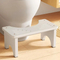 Taburete de pie de baño de bambú antideslizante de color blanco para niños