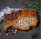 Plato de porción de madera de acacia dividido en forma de hoja para frutas secas/bocadillo