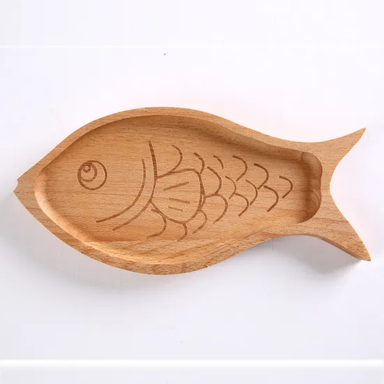 Platos, fuentes y bandejas de madera de haya con forma de pez para niños