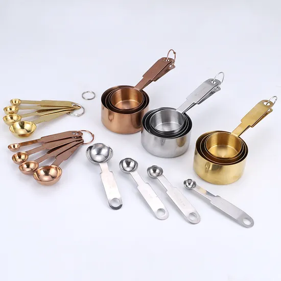 Fácil de almacenar, 5 cucharas medidoras pequeñas de acero inoxidable.