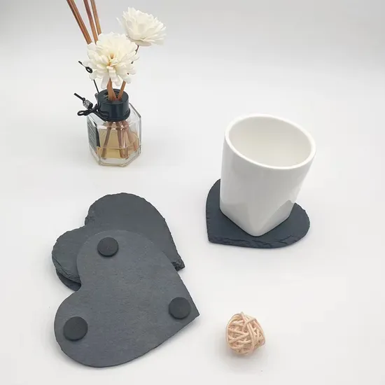Juego de posavasos de pizarra con forma de corazón de estilo rústico para cocinas campestres