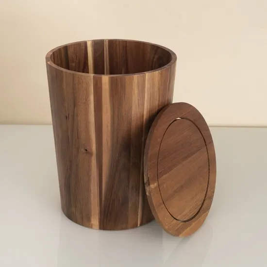 Lisa - Papelera de madera de fresno acabada con tapa para dormitorio