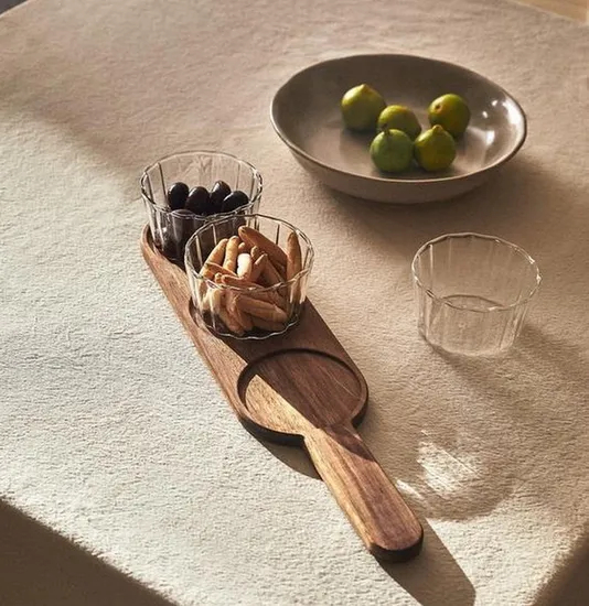 Bandeja DIP de madera de acacia con forma de paleta con juego de tazones de vidrio para servir de 3 piezas a la venta