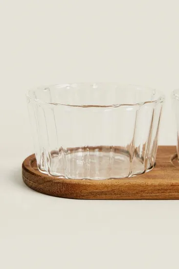 Bandeja DIP de madera de acacia con forma de paleta con juego de tazones de vidrio para servir de 3 piezas a la venta