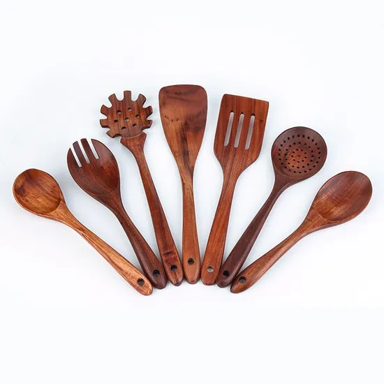 Herramientas de cocina determinadas vendedoras calientes del utensilio de cocina de madera de la teca con el resto y el tenedor de la cuchara