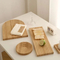Tabla para cortar pan con bandeja para servir de madera de haya con diseño ondulado
