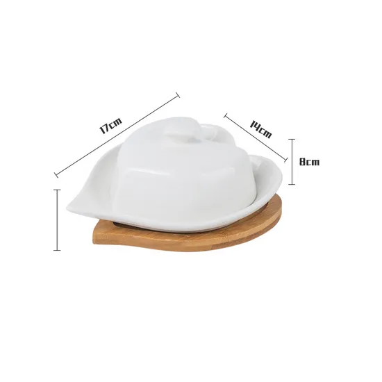 Gres en forma de corazón/plato de mantequilla cubierto de porcelana Contenedor de mantequilla con bandeja de bambú