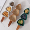 Cuenco de cerámica creativo europeo para aperitivos con mango de madera