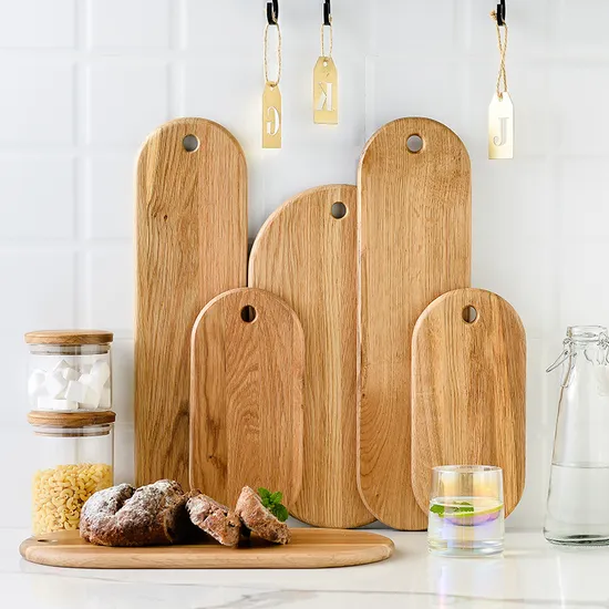 Tablero de servicio de sushi de charcutería de queso de bocadillo de madera de roble de forma ovalada con orificio para colgar