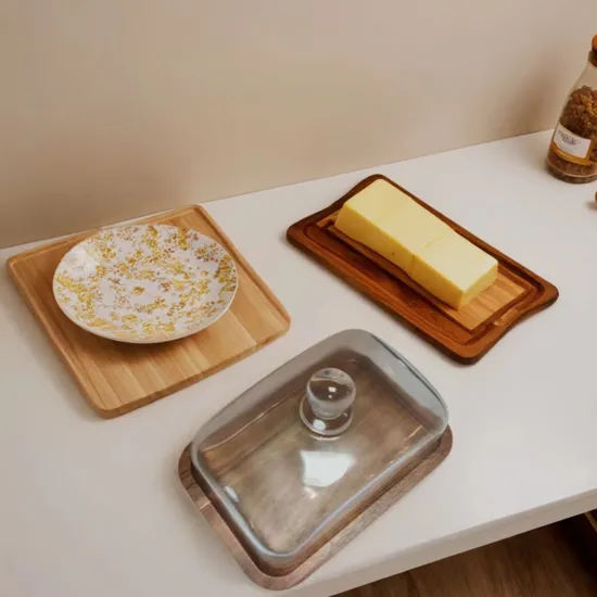 Soporte de pastel de madera de acacia pequeño rectangular con cúpula de vidrio para uso doméstico