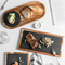 Bandeja de servicio de plato de aperitivos de madera de acacia de forma ovalada con tablero de pizarra
