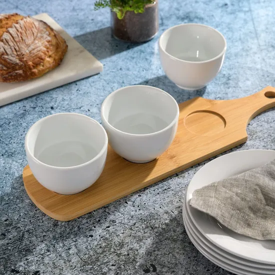 Elegante juego de cuencos Tidbit blancos de 3 piezas con bandeja de bambú para servir