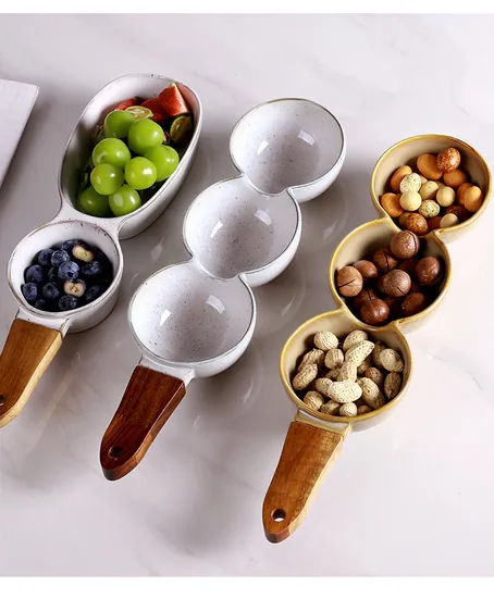 Plato de cerámica creativo para frutos secos y aperitivos de estilo europeo con mango de madera