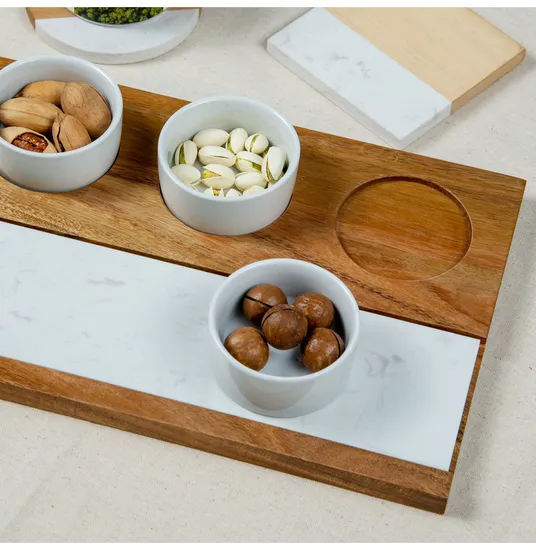 Tabla de servir de madera de acacia con mármol y 3 vasos de cerámica DIP