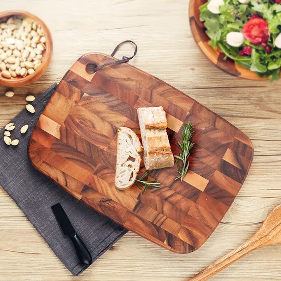 Tabla de cortar de madera de grano final personalizada con cuerda de cuero