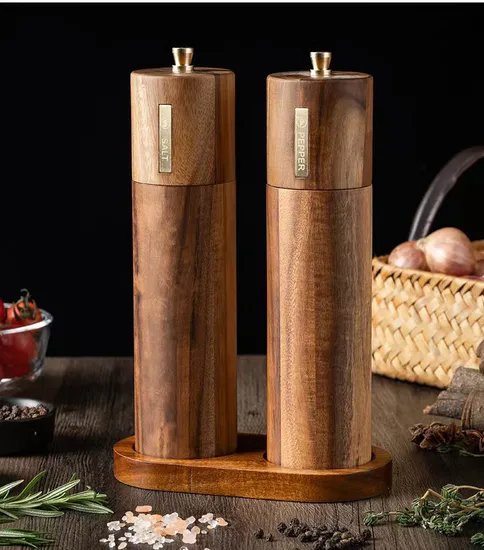 Molinillo de pimienta manual de madera de acacia para moler especias y sal