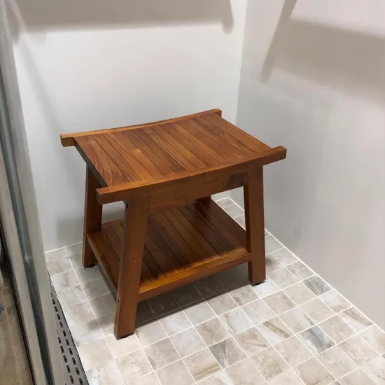 Taburete de baño de bambú antideslizante e impermeable de color carbonizado, taburete de ducha con toalla Hange