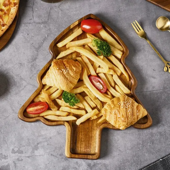 Bandeja festiva para servir árbol de Navidad de madera de acacia para picnics