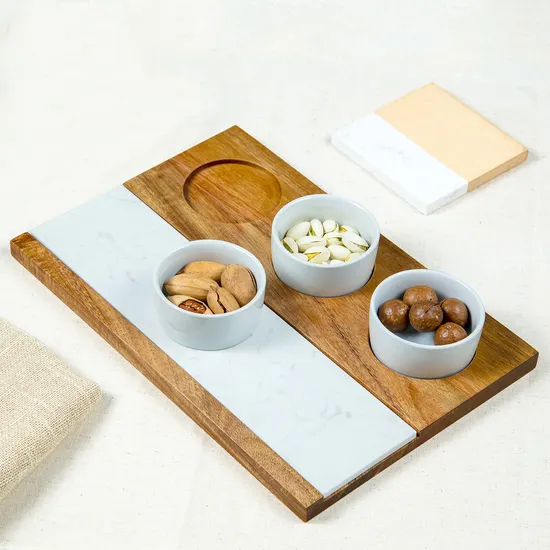 Tabla de servir de madera de acacia con mármol y 3 vasos de cerámica DIP