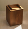 Caja de almacenamiento de madera de Acacia de lujo, cubo de basura de madera para el hogar