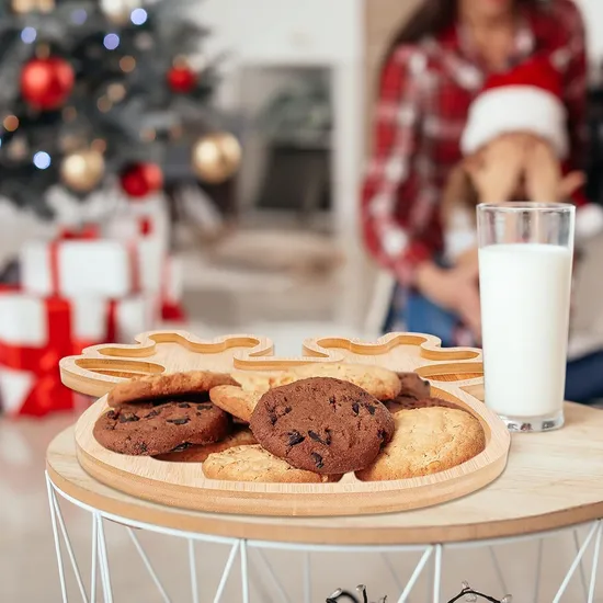 2 bandejas navideñas de bambú con forma de reno para servir queso, aperitivos y embutidos en la fiesta de Navidad